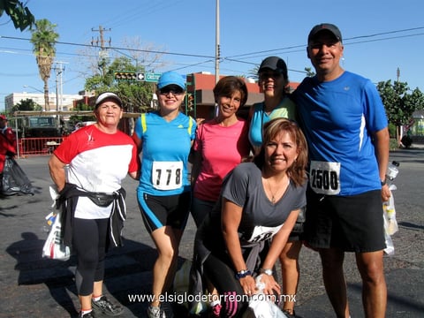Yolanda, Norma, Martha, Paty, Tomás y Tere.