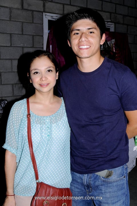 Alejandra Rebollozo y Daniel González.