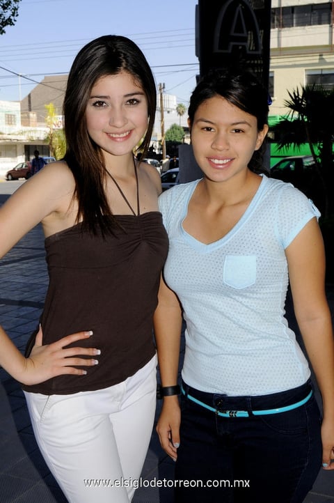 Zulema  y Karla.