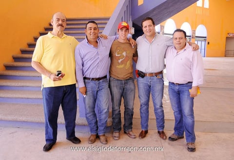 Paquirri de Alba, Eduardo y Eduardo Jr. Cepeda, Pablo Trujillo y Gustavo Torres.