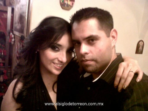 Ana Leticia  Morán Esparza y Joel Salcido Reyes.