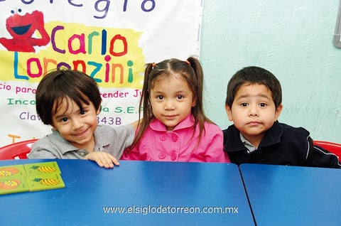 José  Luis, Samantha y Matías.