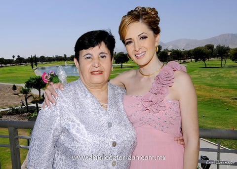Sra. María Dolores Pérez de Ortega y Dra. Lolita Ortega Pérez.