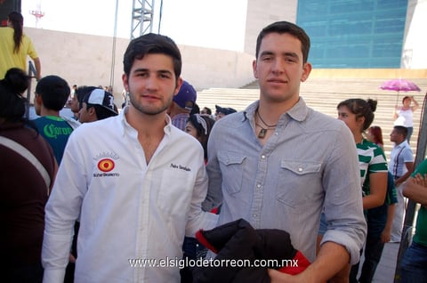 Pedro  y Ernesto.