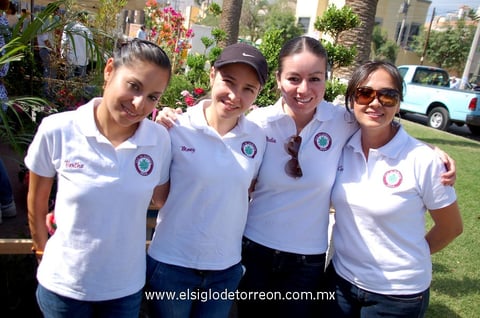Bertha, Mony, Nadia y Cecy.