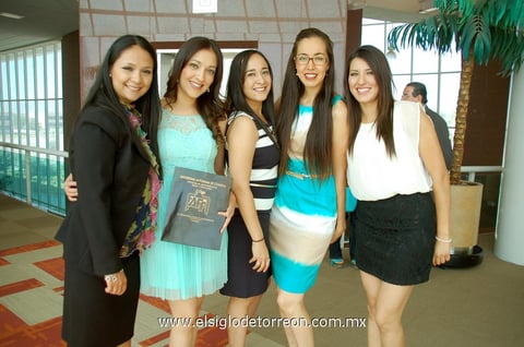 Nadia  García, Norma Covarrubias, María Concepción, María Rodríguez y Sandra Trejo.