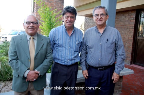 Agustín  Cabral, Aristeo Cantú y Gerardo Salcido.