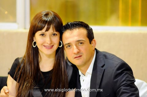 Abril  y Luis.