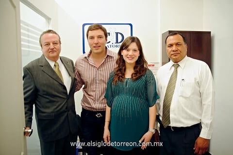 28042013 LOURDES  Dorantes y Ricardo Babún.