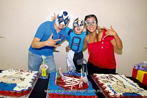 28042013 OSCARíN  durante su festejo de cumpleaños organizado por sus papás Óscar Valenzuela y Lulú  Cardona.