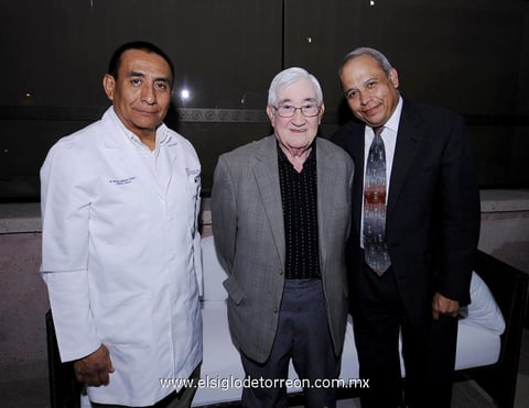 28042013 MOISéS  Méndez, Víctor Campos y Jorge Darwich.