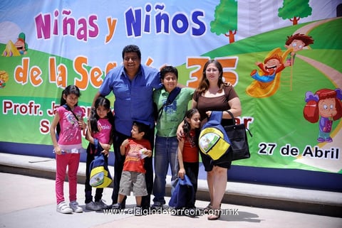 30042013 ISABEL,  Victoria, Dagoberto, Alex, Antonio, Cristina y Cristina.
