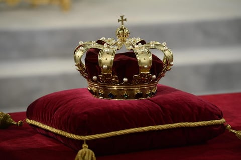 Con sus 46 años, el rey Guillermo Alejandro se convirtió en el monarca más joven de Europa y el primero de Holanda en 123 años desde la muerte de Guillermo III en 1890.