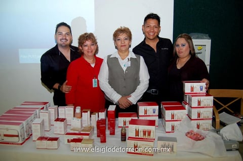 Fernando  Ramírez, Miriam Mendoza, Guillermina Romo, Iván Machuca y Aurora Morales.