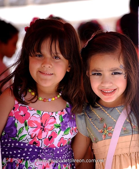 Natalia  y Diana.