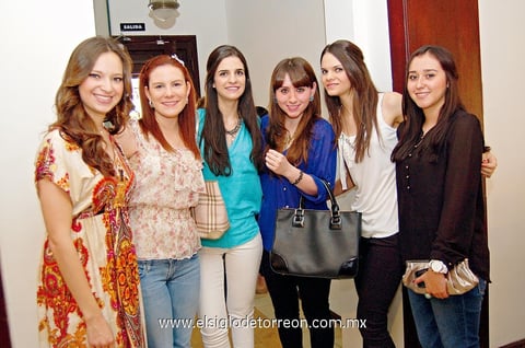 Mariana , Maricarmen, Mariana, Bárbara, Ale y Ana Laura.