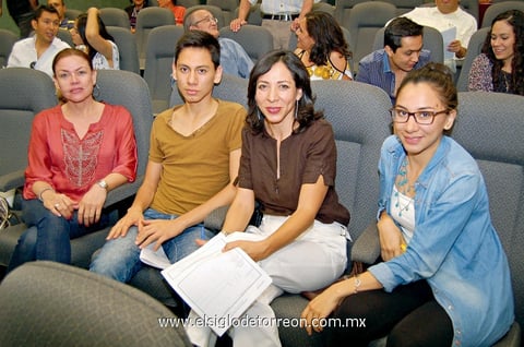 Gaby  Treviño, Gustavo Velázquez, Paola y Vicky.