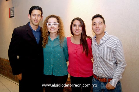 Carlos,Mafer, Julia y Diego.