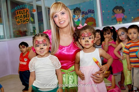 Daniela,  Drina y Alison.