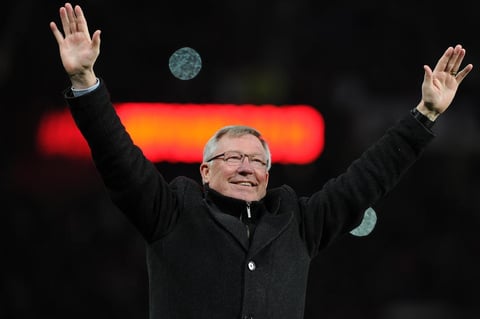 El próximo 12 de mayo estará levantando el último título de su carrera en el Old Trafford, la Premier League número 20. (EFE)