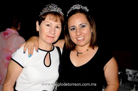 Magda  Luévanos, Alejandra Rogríguez, Ana Aranda.