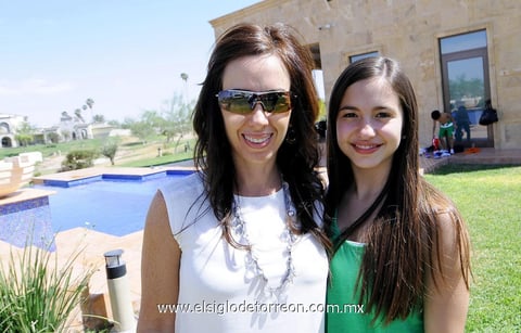Eva  y Daniela.