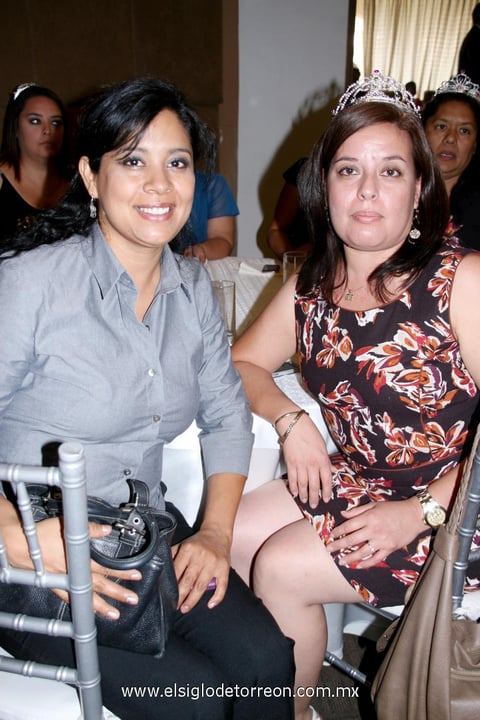 Zahamara García Escobedo y Edith Zapata García.