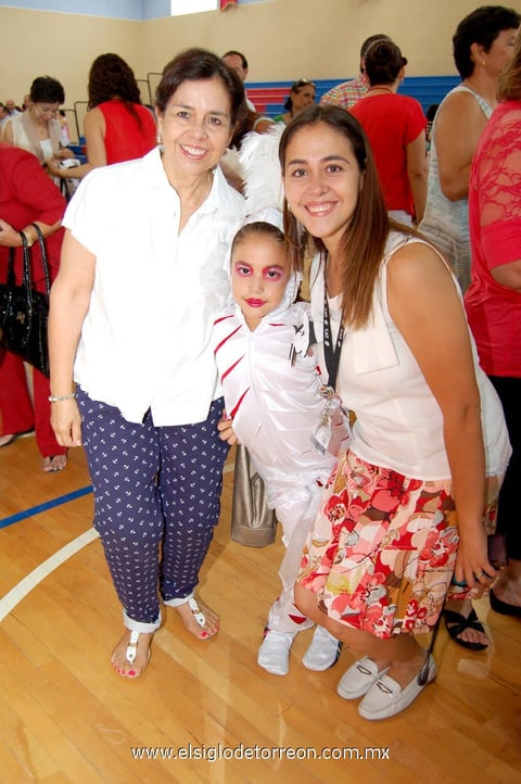 Irma,  Sofía y Sofía.