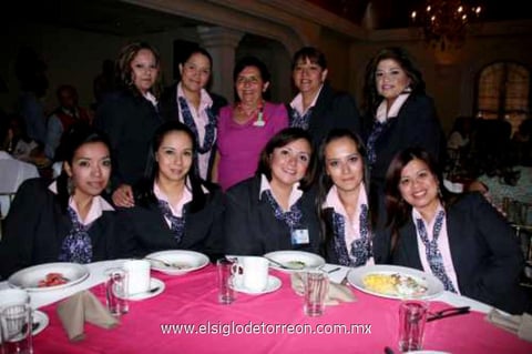 Fanny, Sara, Blanca, Nancy, Siria, Maribel, Diana, Blanca, Erika y Erika.