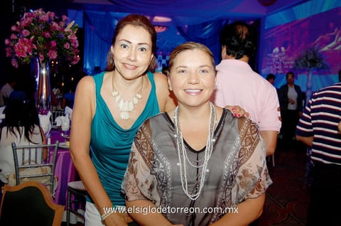 Rosa María y Genoveva.
