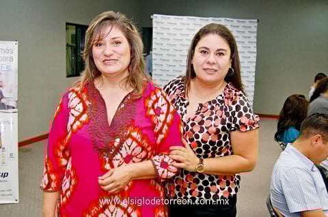 Lorena  y Alejandra.