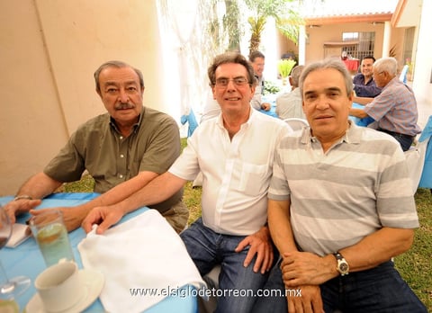 Baltazar,  Michel y Alberto.