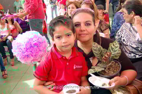 Miguel  Ángel e Isela.