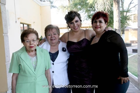 Gaby Silveyra con Socorro Goray, Martha Elena Becerril y Olga Goray.