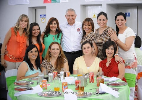 Sonia, Gelo, Maricela y Paulina.