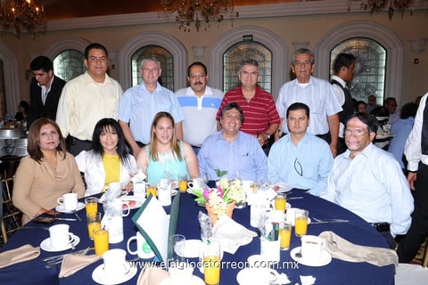 Guillermo,  Aarón, René, Cynthia, Alma, Griselda, Herson, Javier, Luis, Gerardo y Rubén.