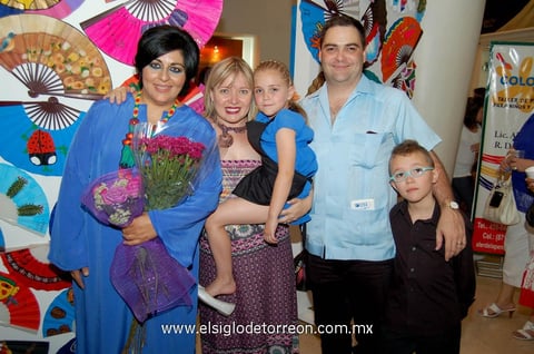 Alejandra , Vero, Josefina, Jorge y Santiago.