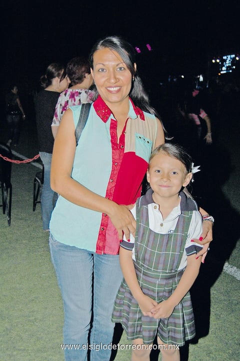 Elvira y Marifer.