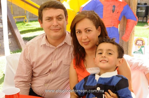 24052013 RAFAEL,  Paty y Rafa Pérez Gavilán.