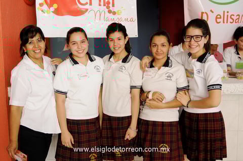 25052013 MISS IRMA  Zapata, Andrea Esquivel, María Jose Ibarraran, Victoria Cantú y Loreli Rivera.