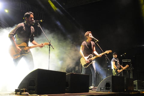 Uno a uno aparecieron Javier y Alejandro Blake, Alex Duque, Efrén Barrón y Ricci Pérez.