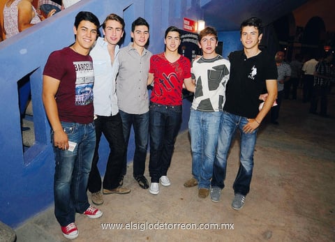 26052013 AMIGOS.  Pepe, Karim, Andrés, Luka, Rendón y Raúl.