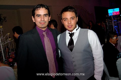 28052013 CARLOS  y Gustavo.