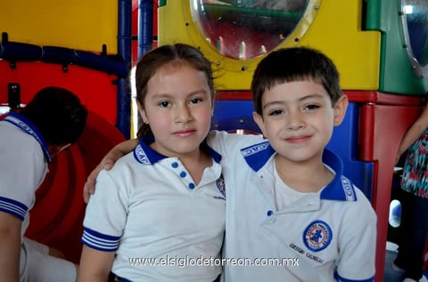 29052013 SANTIAGO  y Diego Enríquez.