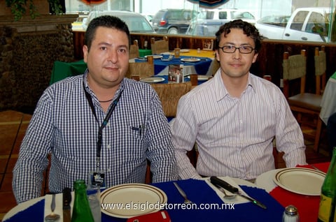 31052013 HÉCTOR  Castro y Carlos Huidrobo.