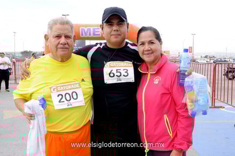 Víctor, Daniel  y Lupita.