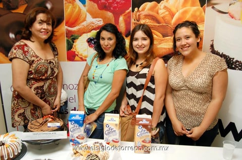 Alma, Consuelo, Silvia y Jazmín.