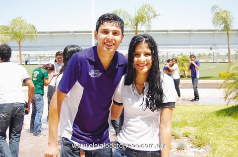 JOSÉ  y Daniela.