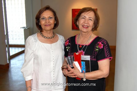 Claudia Máynez  y Martha Alicia Morales.