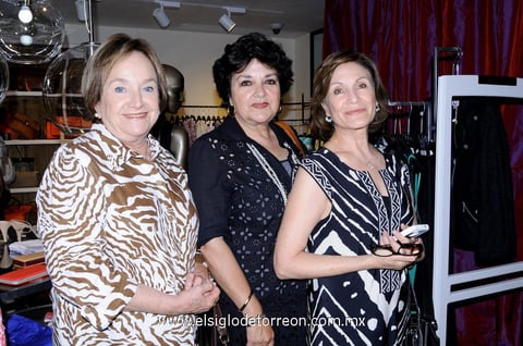 Rosy,  Bertha y Lourdes.